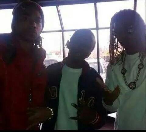 EbaStr8's tweet image. They told me things would change #TeamYayo.