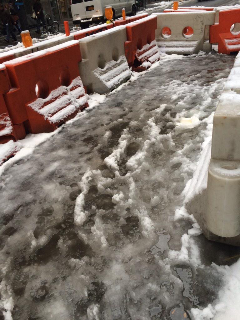 mrlekgertner's tweet photo. @StevenJAncona  How about cleaning up in front of your "building" site. #greatneighbor http://t.co/zN6uX4YDlr