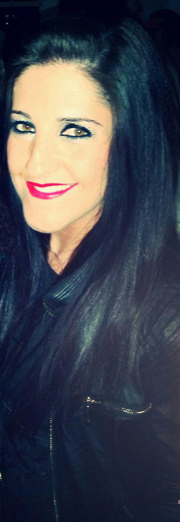 vickyrey26's tweet photo. Sonriele a la vida 😃😃 http://t.co/NCXuahByIw