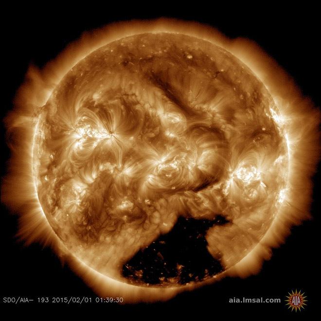 корональная дыра на солнце что будет