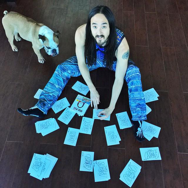 steveaoki's tweet photo. Sold out of the first pressing of my book #EatSleepCakeRepeat so we printed the second press! #limitedto1000 http://t.co/EG3irGh9B8