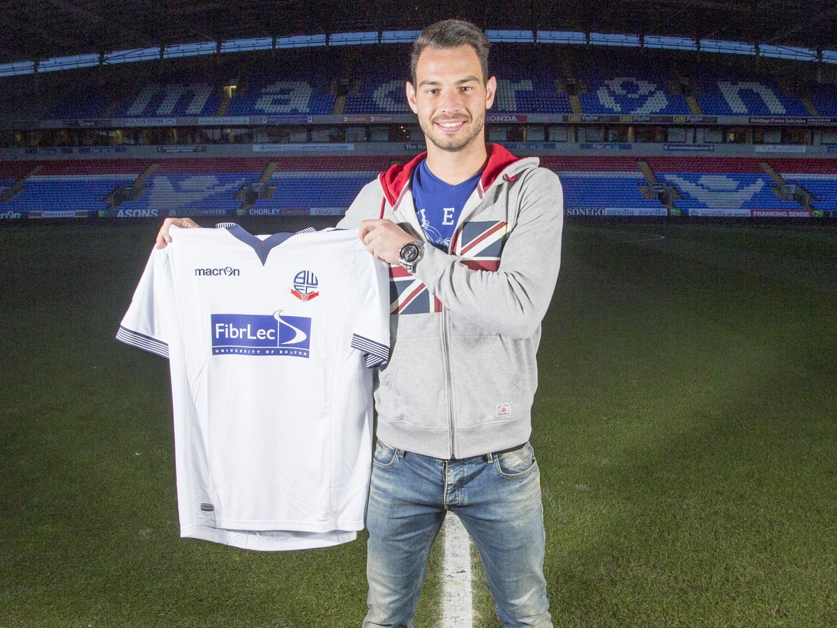 OfficialBWFC's tweet photo. SIGNING: #BWFC have signed @Sporting_CP midfielder Simeon Slavchev on loan until the end of the season. #DeadlineDay http://t.co/Pdr05gZhaW