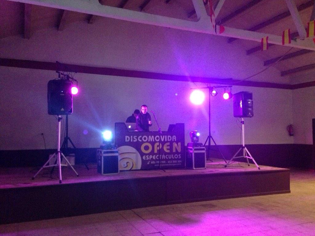 Ya estamos empezando en #BercialDeZapardiel !!!
#DiscomovidaOPEN