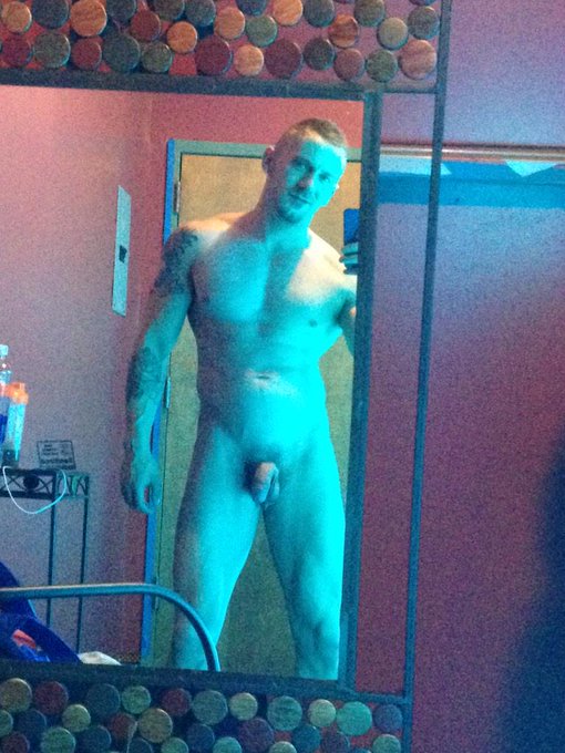 VOTING TIME!! VOTE 4 ME BEST ASS/TOP/PORNSTAR 2015 HOOKIES http://t.co/e7P7O18TMl vote at bottom of link