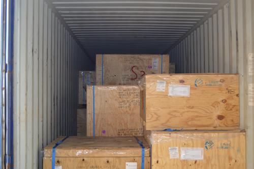CWWLogistics's tweet photo. The #SafContainer painted by students at #LoneStarCtr is loaded &amp; ready to sail! Follow the journey w/ #SafContainer http://t.co/quxAza7OPh