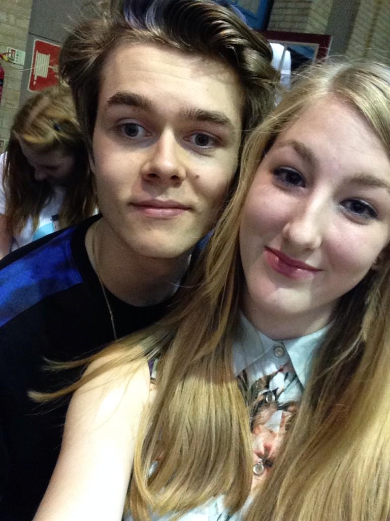Nikitawayyy's tweet image. @HarrisonWebb97 @YouTube @SummerInTheCity #summerinthecity #harrisonwebb #harrison #selfie #2014 #youtube #youtubers