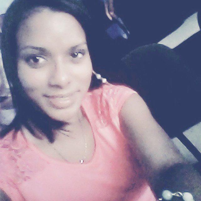 chellysherrera's tweet photo. A Smile Is The Best Makeup!! *For me * #Sinfiltros#PictureTakeFirst# #OnFebruary 2015# http://t.co/fkwqrF3tYu