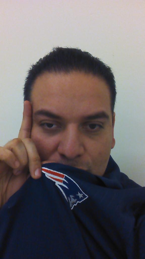 HECTORMARIEL's tweet photo. Campeones pats again http://t.co/r4NNhvgJCd