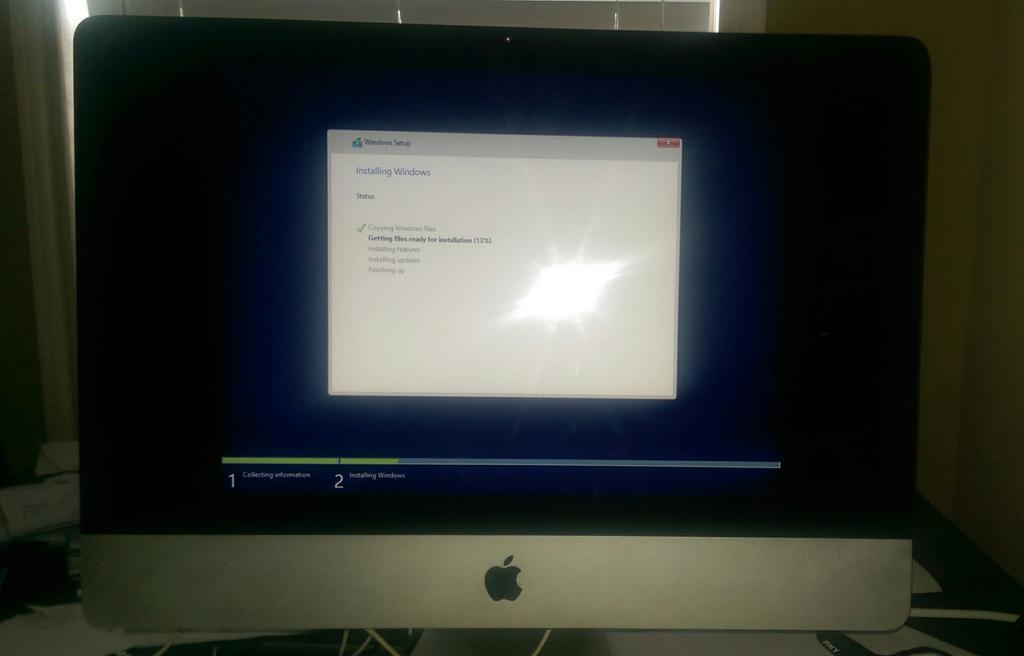 Karlie_RR's tweet photo. As a Mac owner this is terrifies me. It feels so wrong on so many levels. #forthestreams http://t.co/k9IQOkjRfD