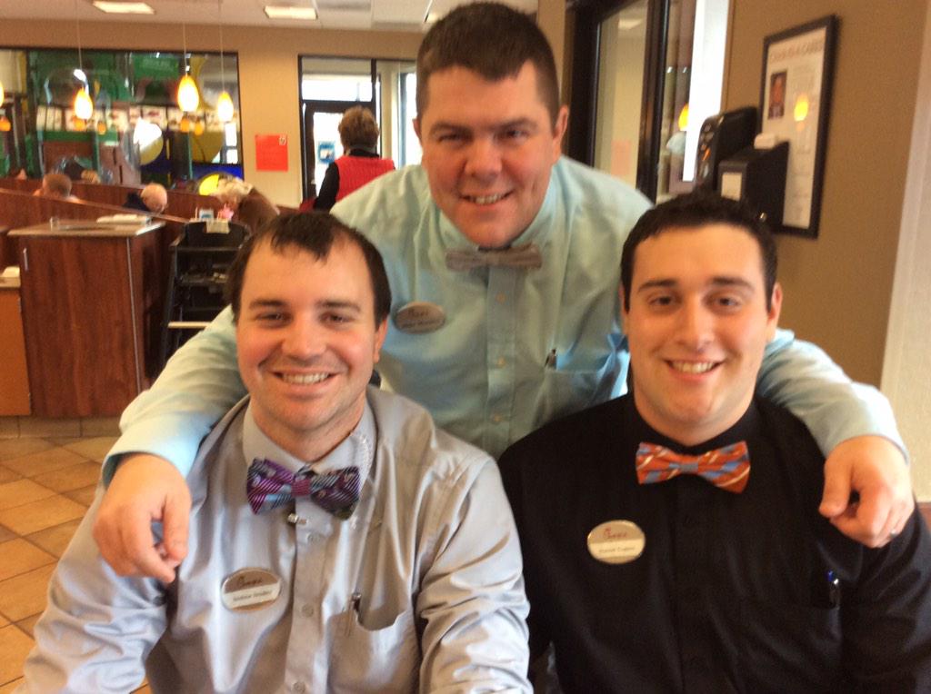 CfaSpCrossing's tweet photo. Meet the Men of ShortPump Crossing! Come visit them, take a photo,  tweet it, and get a sweet treat!   #cfaspc http://t.co/eHoykefoYQ