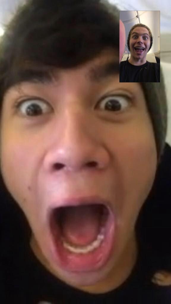 talldorkhemmo's tweet photo. '5sos announced SLSP exactly a year ago' #slspep #1yearofSheLooksSoPerfect http://t.co/f8WkvV0yE0