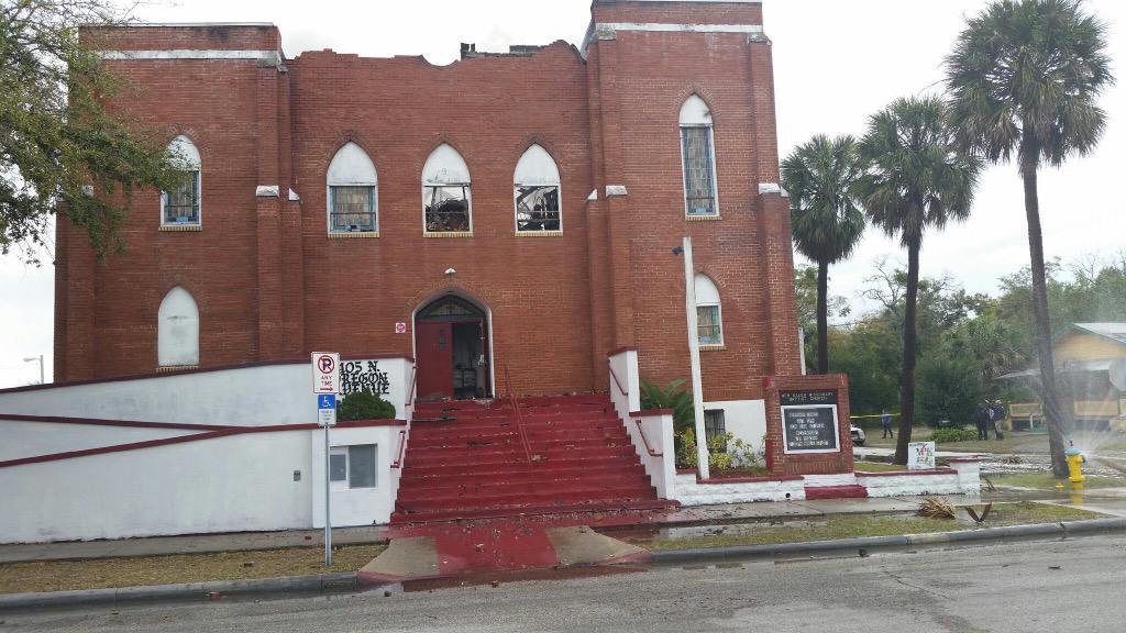EdNarain's tweet photo. A sad day for our district. New Salem is more than just a building The faith of its people is stronger than any fire! http://t.co/DRB2nnwlHC