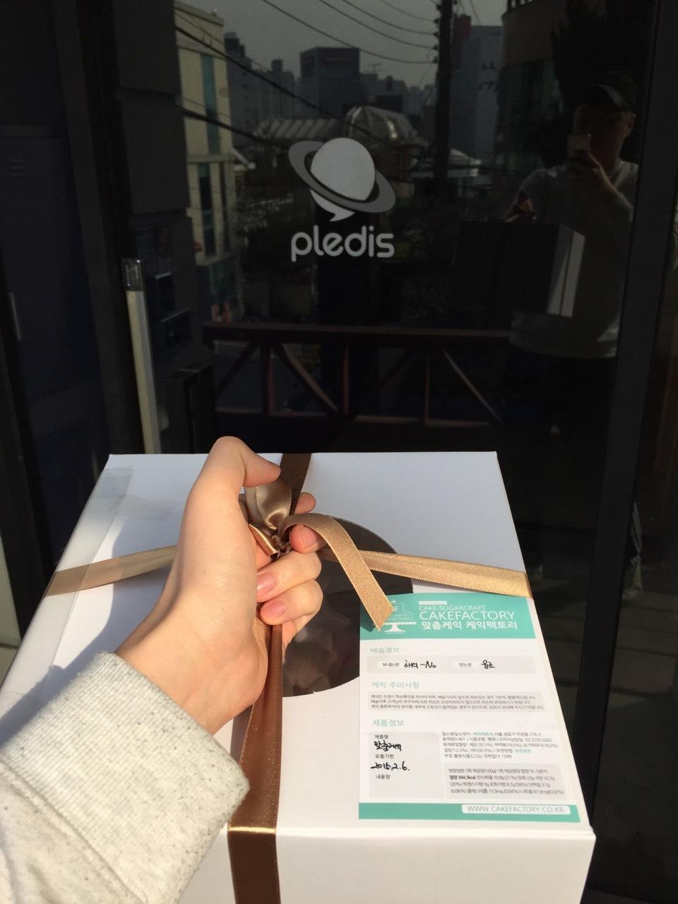 B840z8OCAAE75Ar.jpg:large