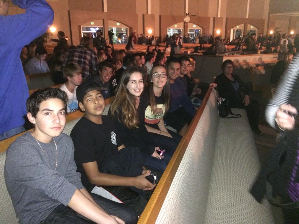 kevinibanez's tweet photo. Getting ready for the #02Experience with VBC Youth http://t.co/USKkKdphD8