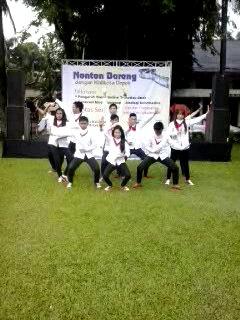 At kantor walikota feat <a href="/JIDanceCrew/">Jong Indonesia Crew</a> . Saat menjadi duta pemuda anti sex bebas dan pornografi
