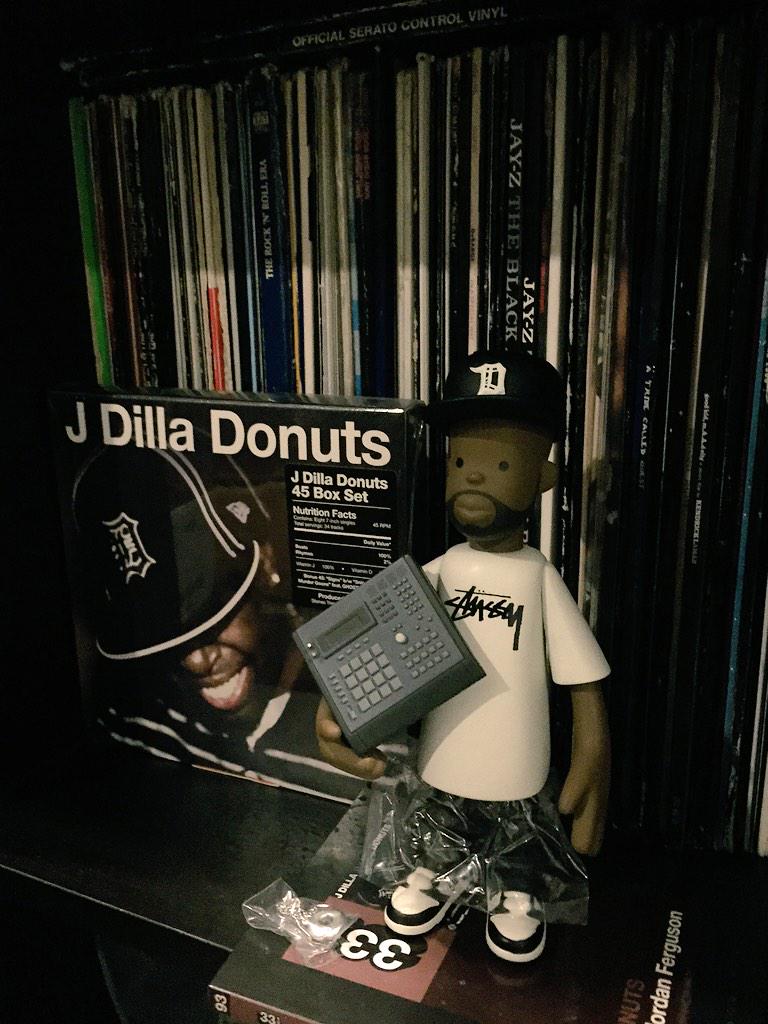 DJSOLO_805's tweet photo. New addition #JDilla #Dilla #limitededition http://t.co/pKsKZoAHPA