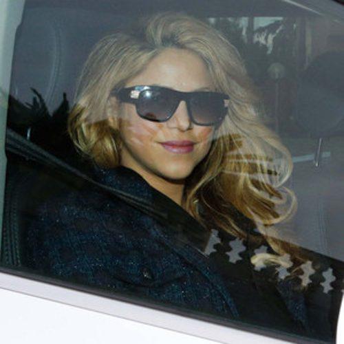 How are Shakira &amp; Gerard Piqué celebrating their joint birthday? Bringing home baby!  