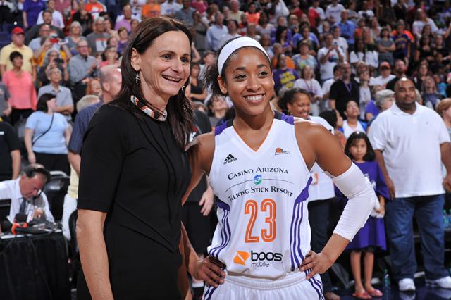 PhoenixMercury's tweet photo. X-Factor! See @Tiffany_Bias on #SunsLive before #SunsVsGrizzlies tonight. Watch @SunsTV on @FOXSPORTSAZ at 6:30! http://t.co/mwcifG10CX