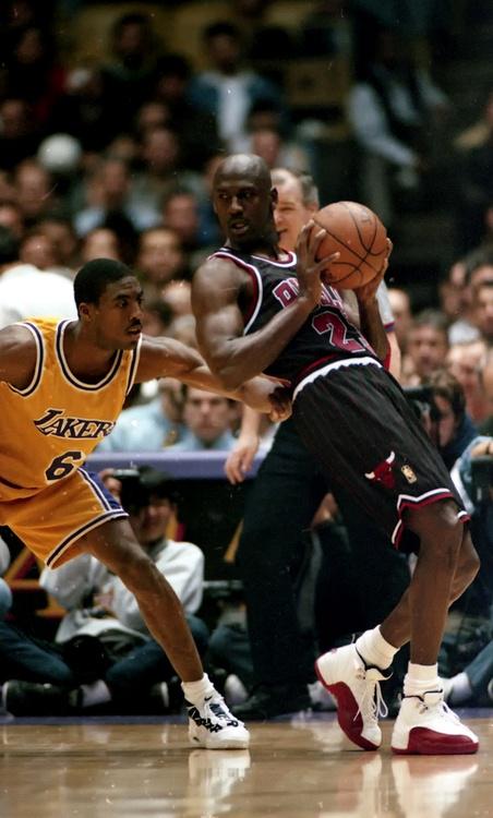 Complex's tweet image. #MJMondays