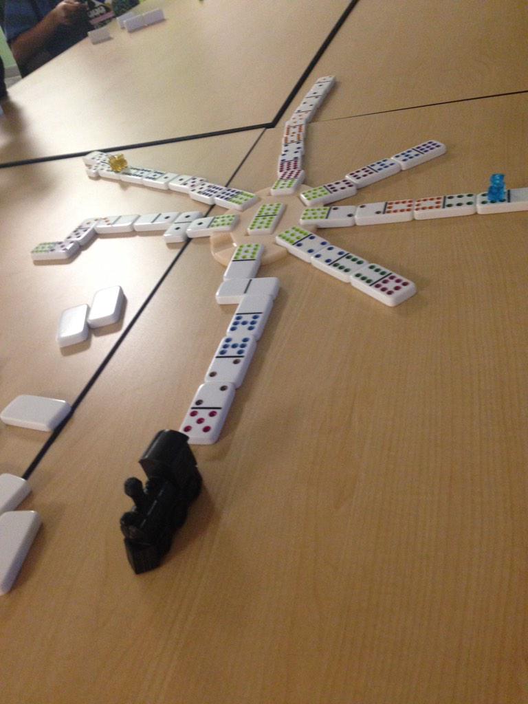 cis3_mru's tweet photo. CISters playing Mexican train dominos #mru #CISters http://t.co/oBBQYjxCiQ