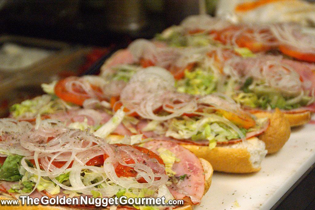 GNGourmet's tweet image. The best #Italian sub in #DMV #Filippos #Wheaton #GoldenNugget #GoldenNuggetGourmet #DCMainah goldennuggetgourmet.com/2015/02/filipp…