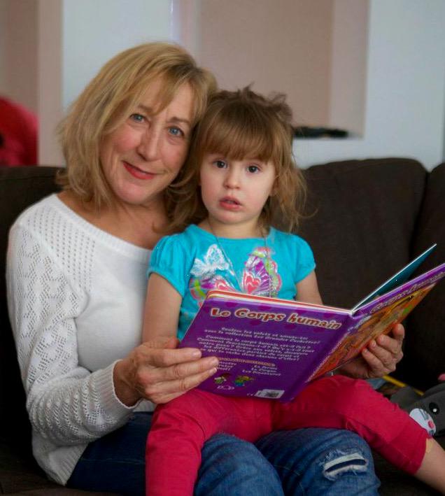 Lire avec nos petits-enfants...c'est LIRE de TOUT, PARTOUT. Je donne un livre a Charlie a chaque visite.#SLO2015