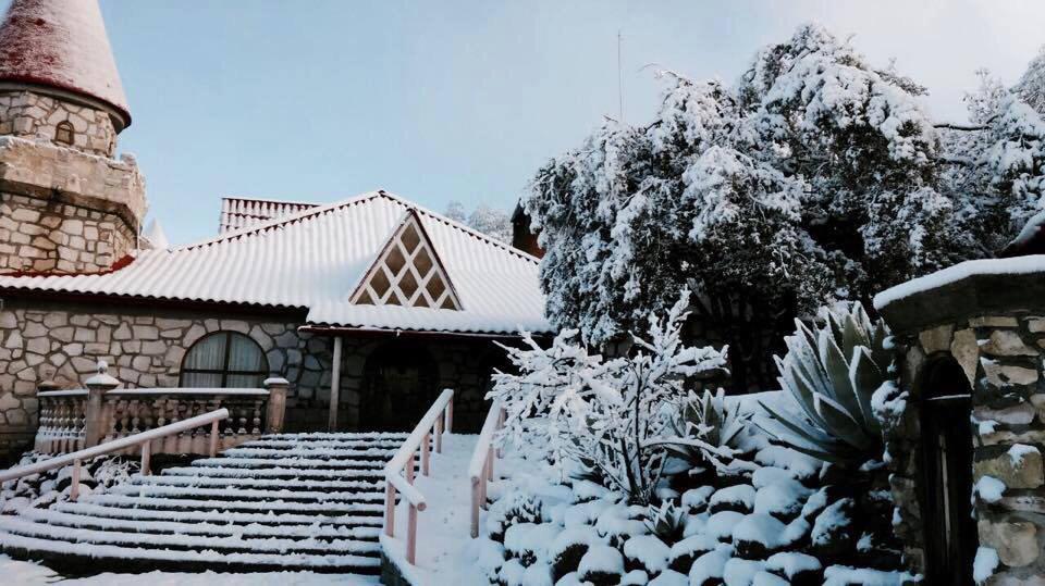 Debora Estrella On Twitter Impresionantes Imagenes Del Hotel Divisadero De Las Barrancas Del Cobre Nevado Fotos Via Alonsomendeztor Http T Co Owniaht5cz
