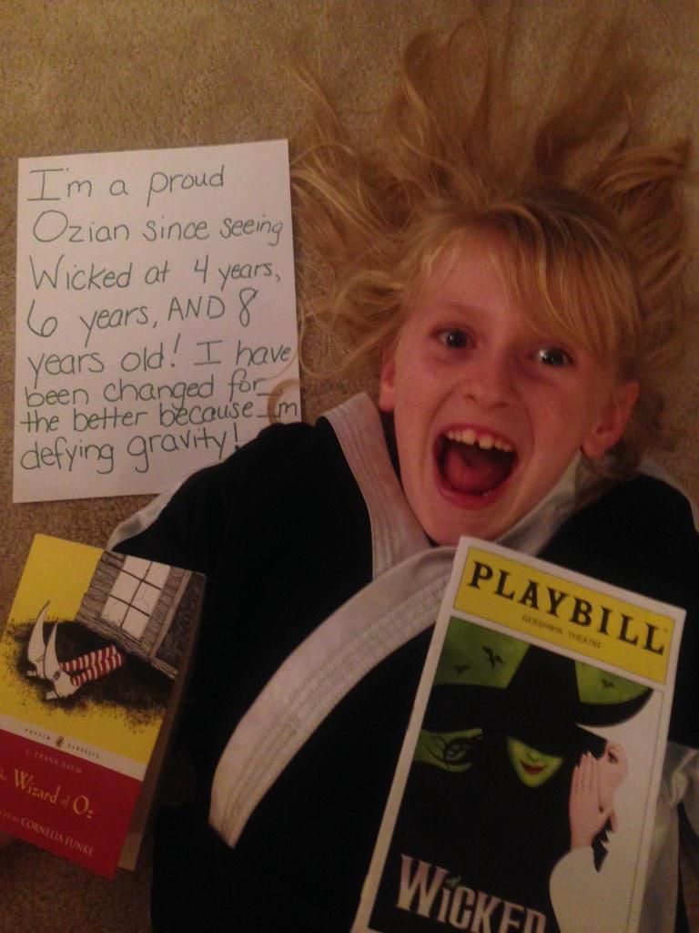 Ragbag01's tweet photo. @WICKED_Musical #WICKEDswag one fine day please come to the stardust ballroom of the new @DrPhillipsCtr 💚👠👏 http://t.co/inWkeo5gLy