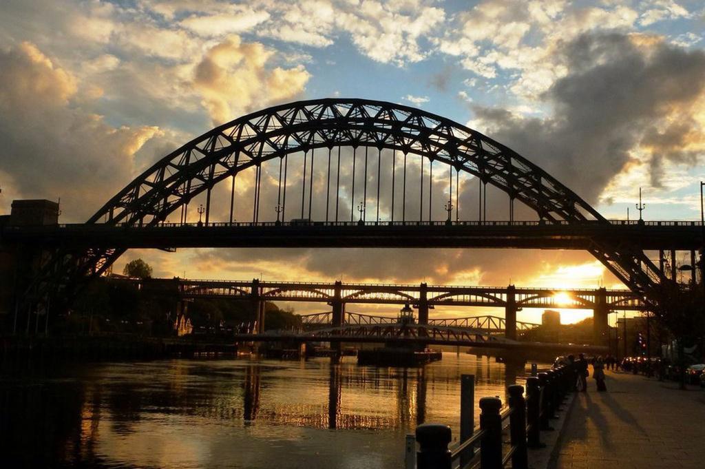 TweetsbyTashaS's tweet photo. Thanks to @kate_frankie I'm adding #newcastle to my #uk #hometourist trail in 2015 #ukweekends @VisitBritain #ttot http://t.co/lGErBXbopL