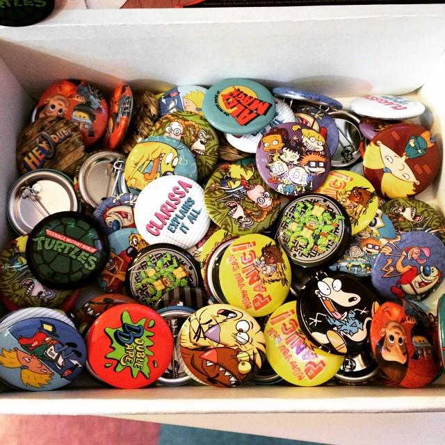 the_RealVegas's tweet photo. RP @jtroia13 - My childhood in a box #heyaronld #alexmack #catdog #angrybeavers #kappatoys @kappatoys #rocko #heydu… http://t.co/lFXhvPAn0h