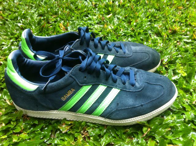 sandykokek's tweet photo. WTS: Samba Green, Condition 85% (Ada Minus). COD Jaksel Only. Detail Pic &amp; Price  ... http://t.co/57X8eNkK4P http://t.co/4HOQ4Llcpt