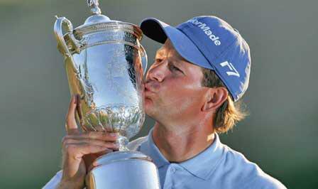 Happy 46th birthday to Retief Goosen. The South African won the U.S. Open in 2001 & 2004. 