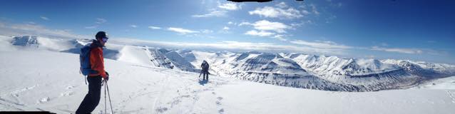 DirectAdventure's tweet photo. Iceland Ski sail. last minute. http://t.co/HH0klWj34a
