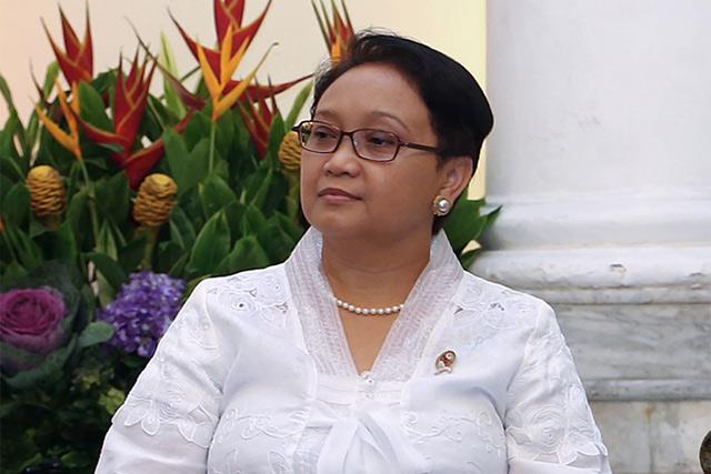 mediaindonesia's tweet photo. Menlu RI Hadiri KTT Uni Afrika http://t.co/6V4AvCcov0 http://t.co/VALBqmnBA0