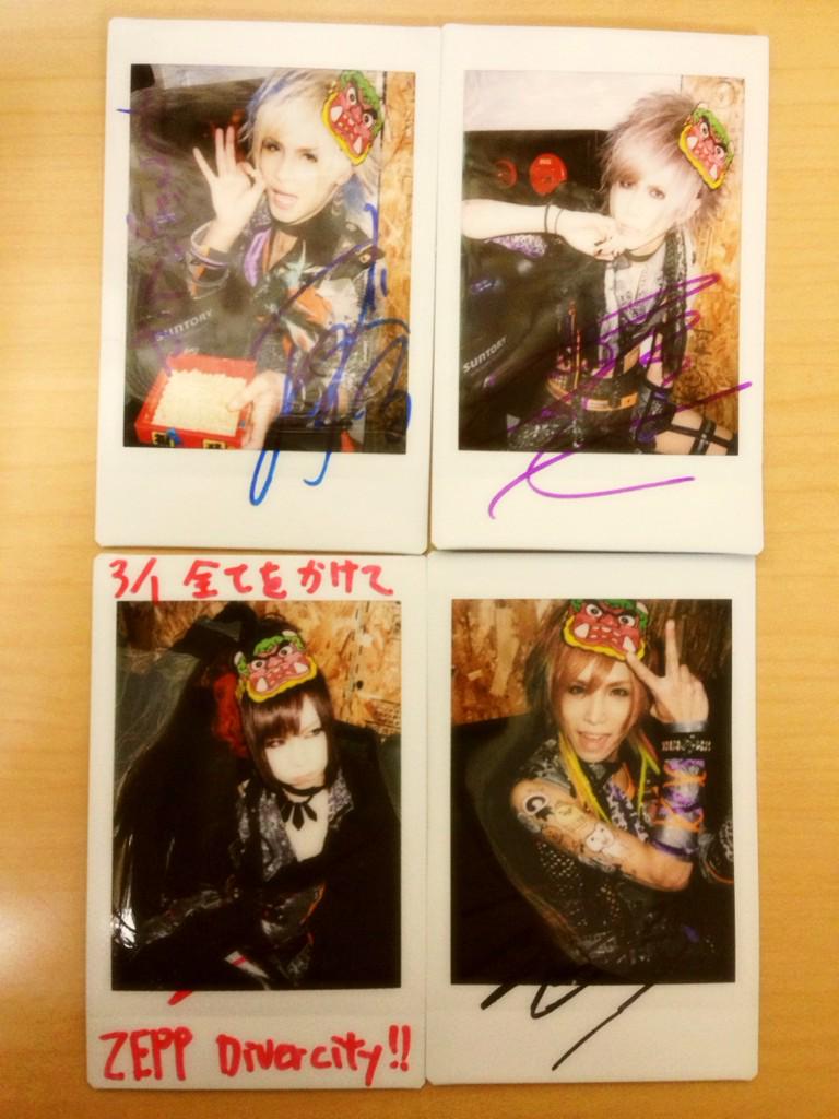 本日は節分の日という事で、鬼の面をつけたチェキを販売します！ 販売