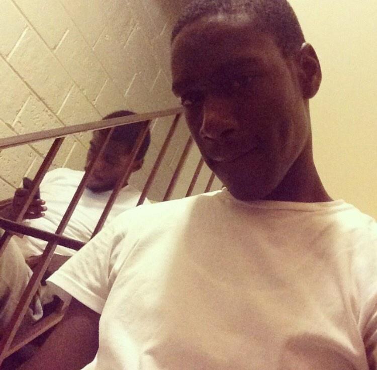TheBull_Mod's tweet photo. RIP MY NIGGA @blacksg_ 👿 LOVE YOU DAWG!! WATCH OVER IN THIS JUNGLE IM IN! #SL http://t.co/mJCU4aZhM8
