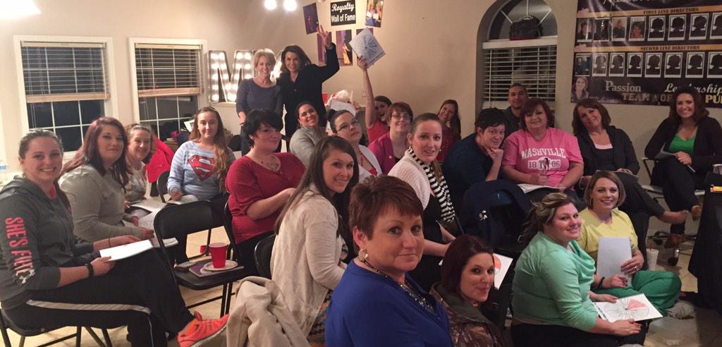 RandiGleasonMK's tweet photo. Louisiana rockin it out after a HUGE event with NSD Cindy Williams earlier tonight! We are all in!  #igniteToRed http://t.co/Fie33sfW5C