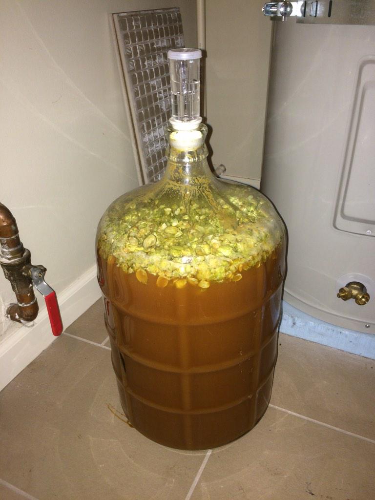 CarletonBrewing's tweet photo. #RBIPA http://t.co/nPCgUvWs31