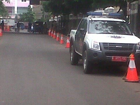 Agusprasetiy0's tweet photo. @DKI_Dishub @upparkirdki @sinaganampi kondisi pengawasan setelah penertiban di jl siantar ,RS tarakan http://t.co/sFbY7ZaPVe