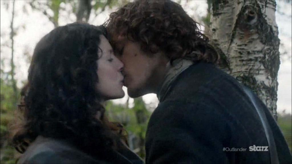 barbaramills1's tweet photo. GM happy Tuesday
Torch as been passed
Welcome to #SamsFanFollow club
@BarbMac68
#4 make us proud lass

#1SamFanFollow http://t.co/d0glQ0rRQX