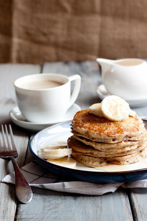 EnTusFogones's tweet photo. Ánimo y a por el Martes, un día menos para el fin de semana #entusfogones #catering #breakfast #work #tortitasycafé http://t.co/18Zxdpql25