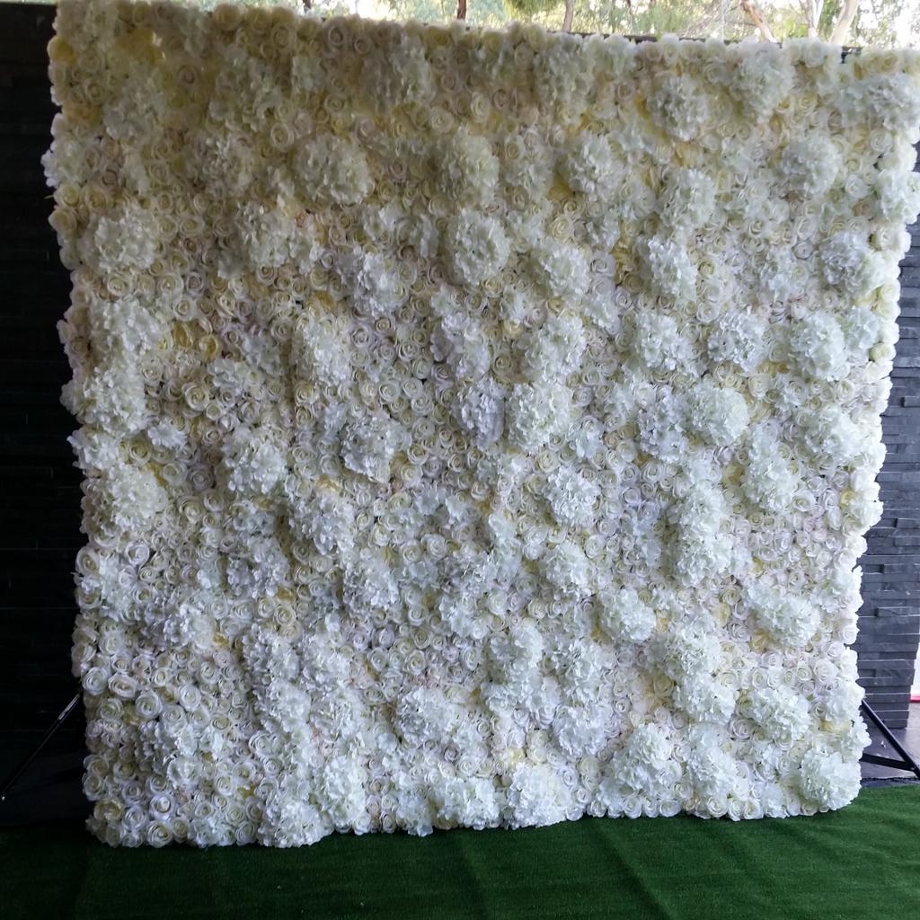 PPB_photobooth's tweet photo. Flower wall #flowerwall #flowers #wedding #partyphotobooth #vintagewedding #photobooth http://t.co/f1D3QeNwoV