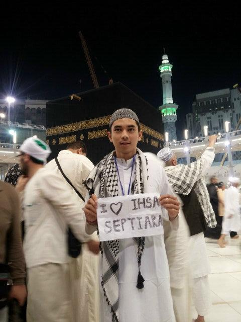 sandikharisma_'s tweet photo. @ichasepty_ I Love You Ihsa Septiara:*:*{}♥♥♥,sayangg bangett sama kmuu:*:"){}, very miss youu ayangg☹☹ http://t.co/dIuqwMiKKz