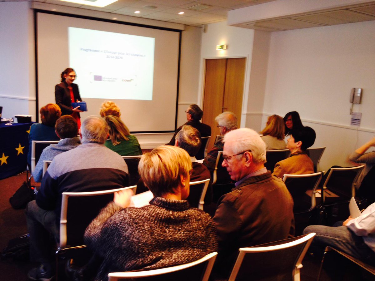 CIDEMparis's tweet photo. Réunion d'information sur le programme "L'#Europe pour les #citoyens" au #Havre  http://t.co/fk0xD8N0Sm http://t.co/T2Yk6KB61n