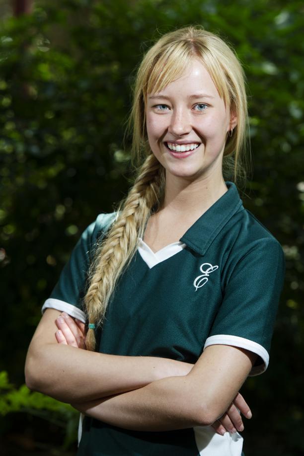 Môre in Tshwane-Beeld: Izel Bezuidenhout (16), van die Hoërskool Eldoraigne, vertolk die hoofrol in Dis ek, Anna.