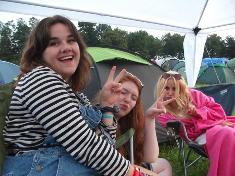 kirstysandamas's tweet image. haha wow #previouslyunseen #notmodels @schmalicemulvey @english_r0se @rosiefw