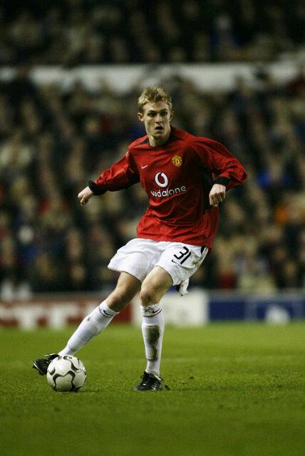 Fletcher melakukan debut melawan FC Basel pada tahun 2003. #thankyoufletch