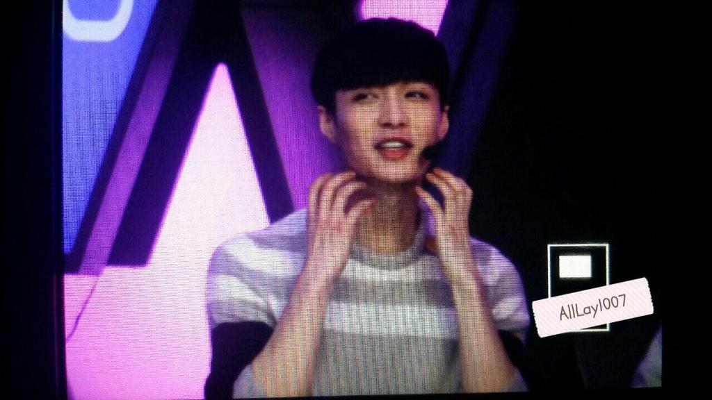 AllLay1007's tweet photo. 가려워.ㅠㅠ http://t.co/7bcW1l6Wxq