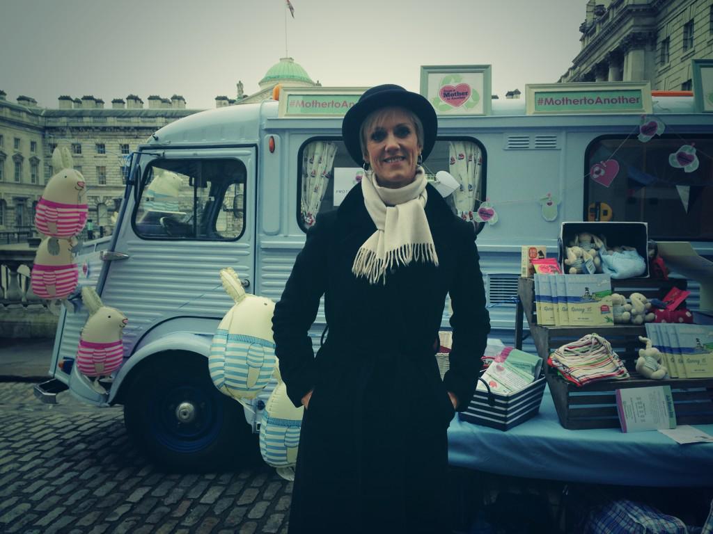 Donate unwanted children's clothes  @JoJoMamanBebe #FromaMothertoAnother van @SomersetHouse today + meet JoJo founder