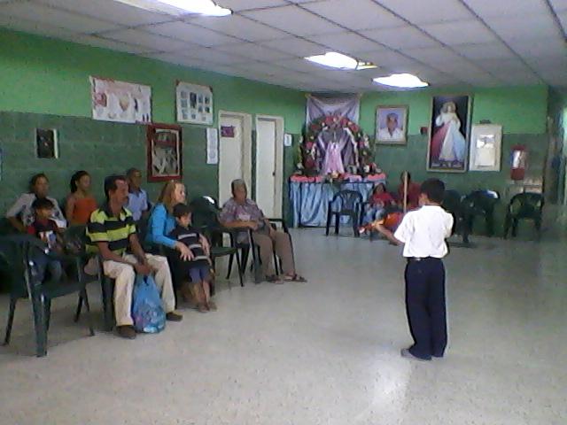 alonsojabreu's tweet photo. Entreteniendo a los pacientes de Guayacán de las Flores @elsistema @sistemacarupano #ElSistemaCumple40 http://t.co/ZuLN8OV4NT